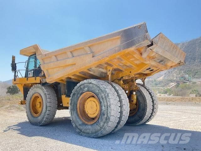 CAT 777F Dumpperit