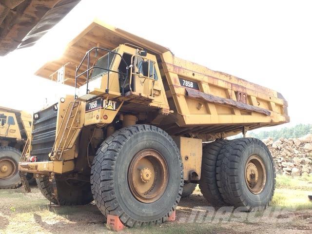 CAT 785B Dumpperit
