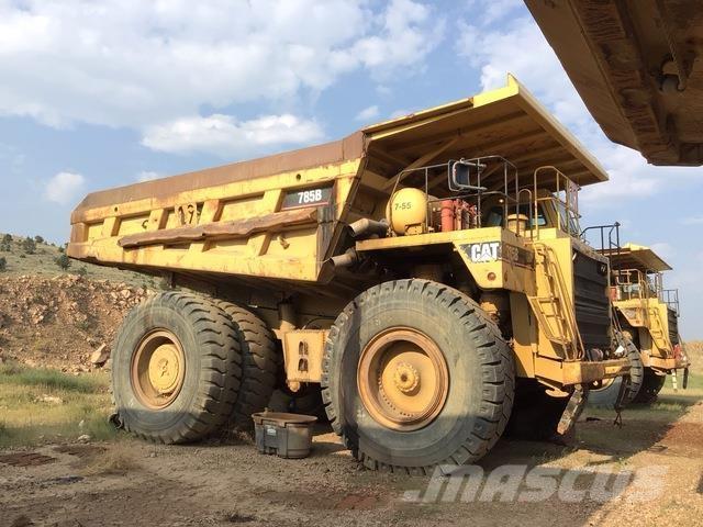 CAT 785B Dumpperit