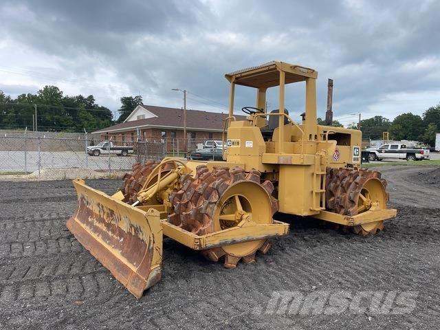 CAT 815 Tiivistyskoneet
