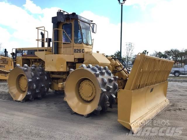 CAT 826C Tiivistyskoneet