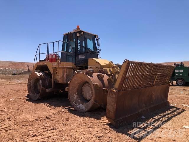 CAT 826G Tiivistyskoneet