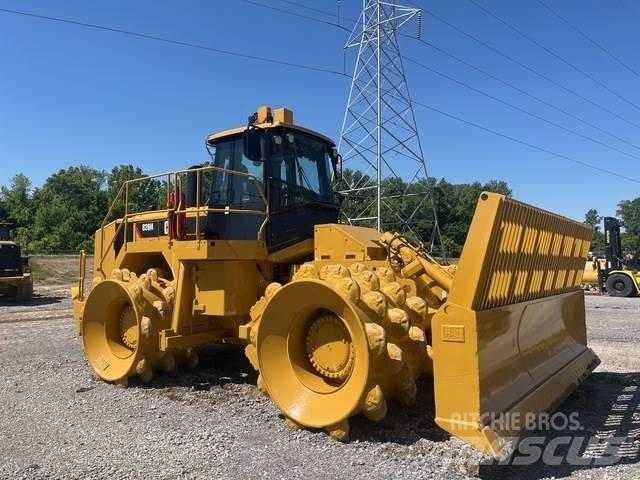 CAT 826H Tiivistyskoneet