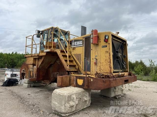 CAT 836G Tiivistyskoneet