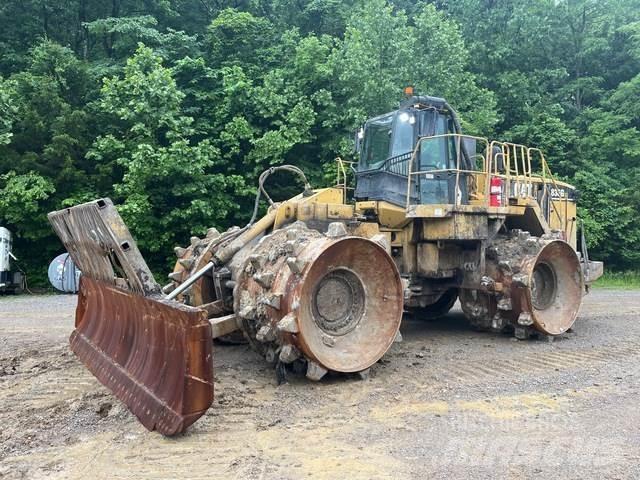 CAT 836G Tiivistyskoneet