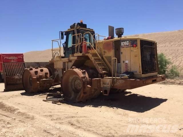 CAT 836G Tiivistyskoneet