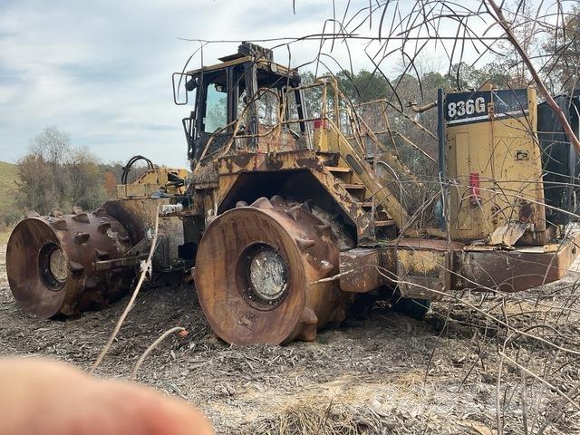 CAT 836G Tiivistyskoneet