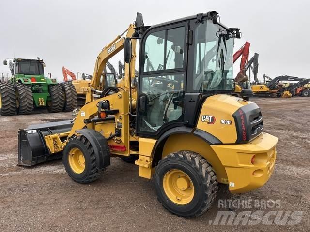 CAT 903D Pyöräkuormaajat
