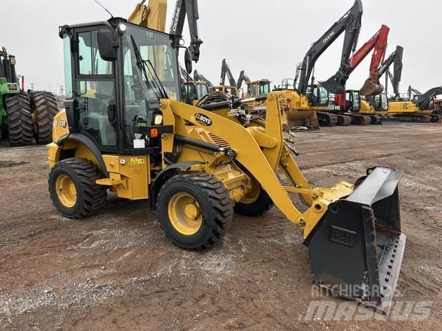 CAT 903D Pyöräkuormaajat