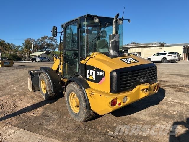 CAT 906H Pyöräkuormaajat