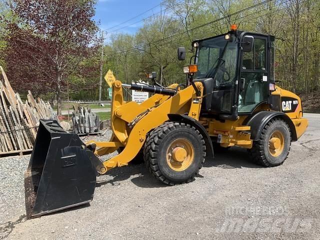 CAT 907H Pyöräkuormaajat