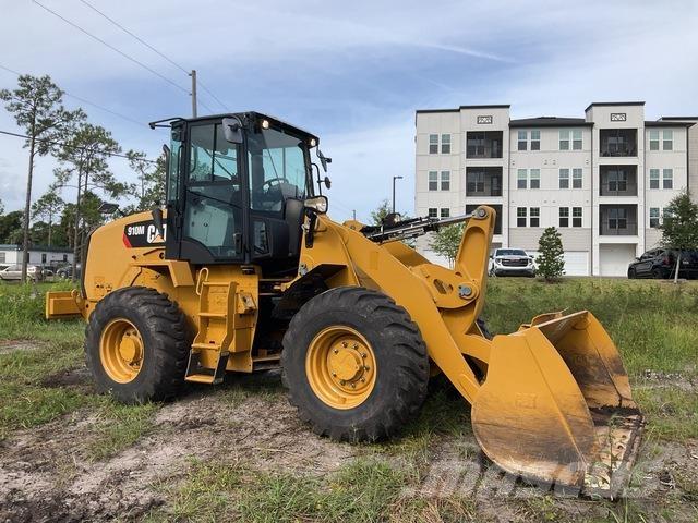 CAT 910M Pyöräkuormaajat