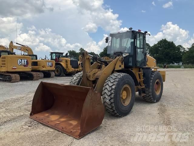 CAT 920 Pyöräkuormaajat