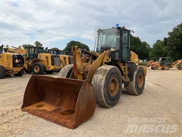 CAT 920 Pyöräkuormaajat