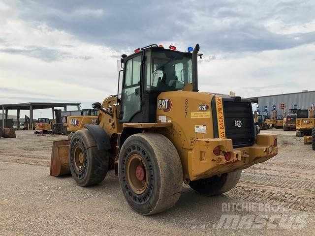 CAT 920 Pyöräkuormaajat