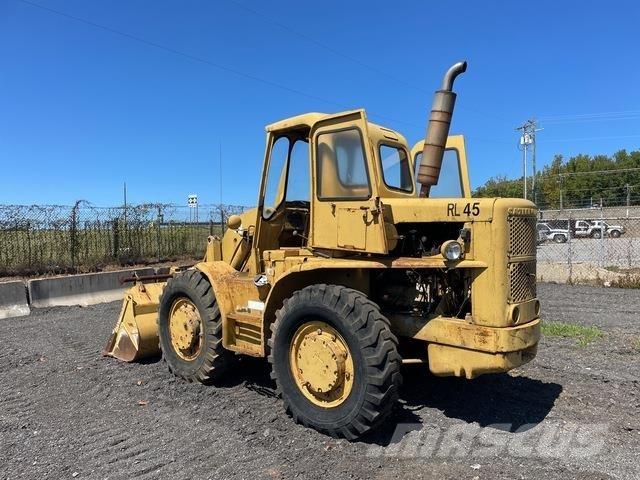 CAT 922 Pyöräkuormaajat