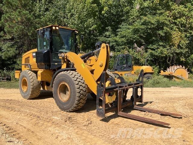 CAT 926M Pyöräkuormaajat