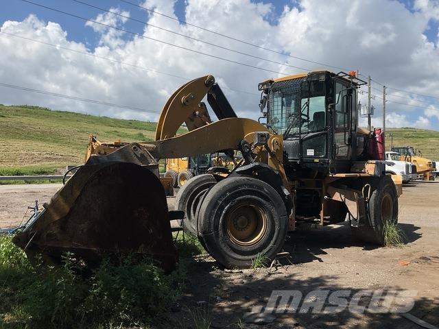 CAT 930M Pyöräkuormaajat