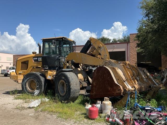 CAT 930M Pyöräkuormaajat