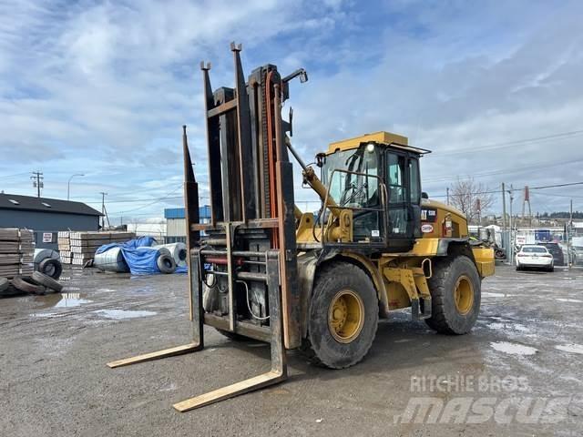 CAT 938K Maastotrukit