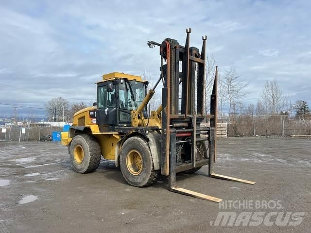 CAT 938K Maastotrukit