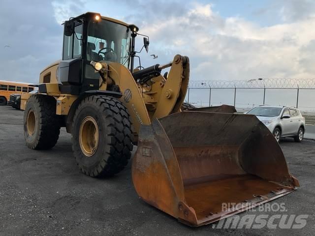 CAT 938M Pyöräkuormaajat