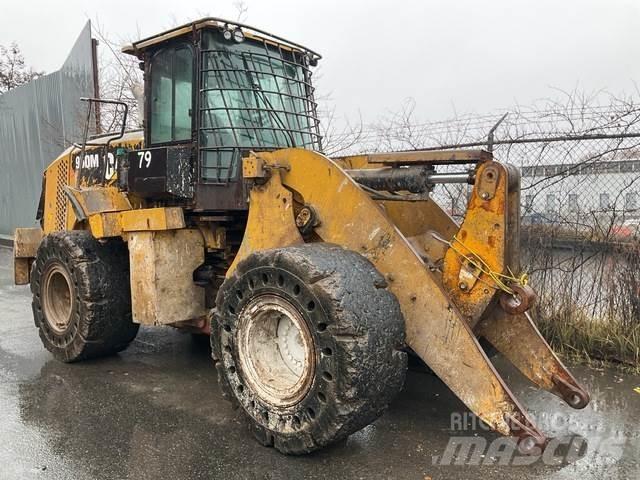 CAT 950M Pyöräkuormaajat