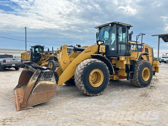 CAT 950M Pyöräkuormaajat
