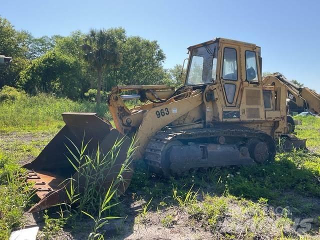 CAT 963 Telakuormaajat
