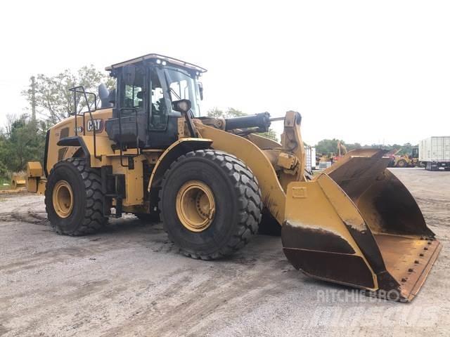 CAT 966 Pyöräkuormaajat