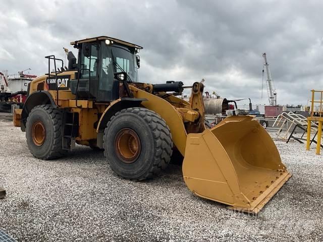CAT 966M Pyöräkuormaajat