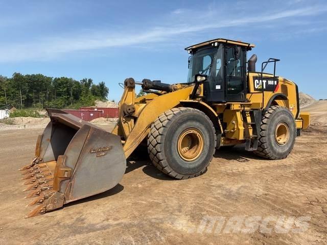 CAT 966M Pyöräkuormaajat