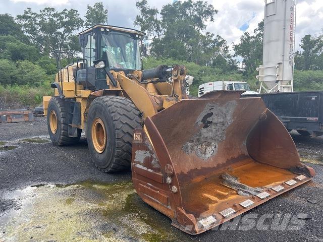CAT 972M Pyöräkuormaajat
