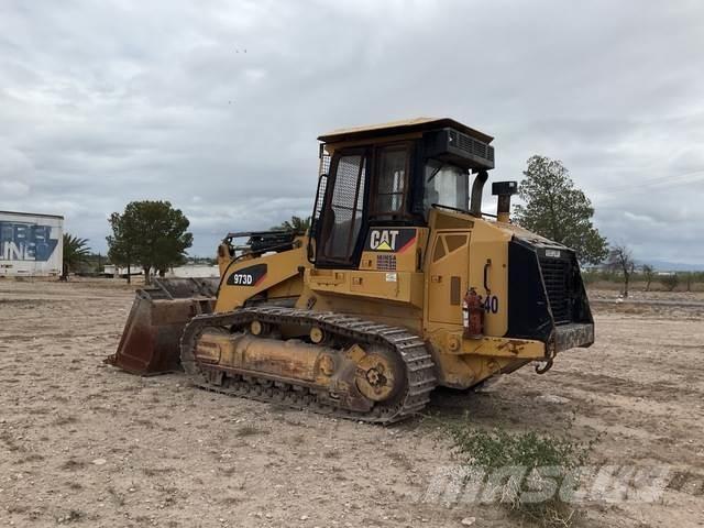 CAT 973D Telakuormaajat