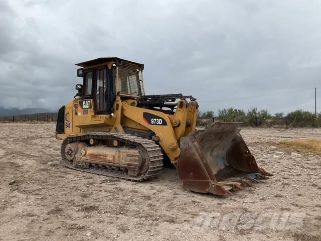 CAT 973D Telakuormaajat