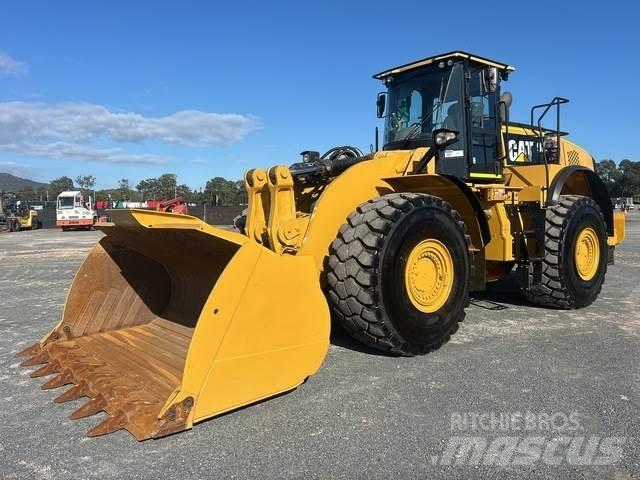 CAT 980M Pyöräkuormaajat