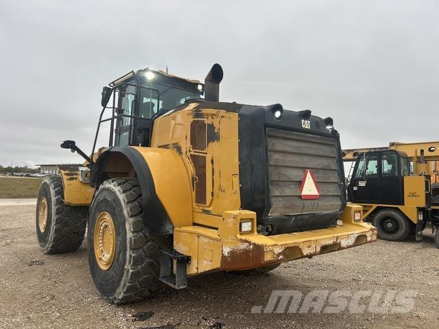 CAT 980M Pyöräkuormaajat