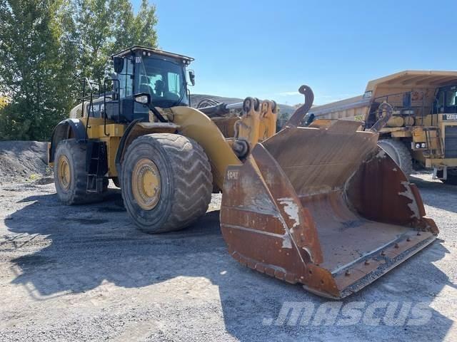 CAT 982M Pyöräkuormaajat