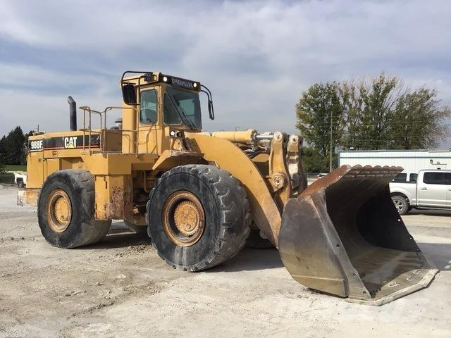 CAT 988F Pyöräkuormaajat