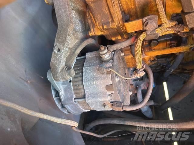 CAT 988H Pyöräkuormaajat