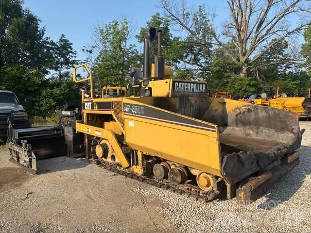 CAT AP-650B Asfalttikoneet