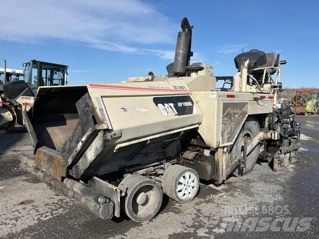 CAT AP1000D Asfalttikoneet