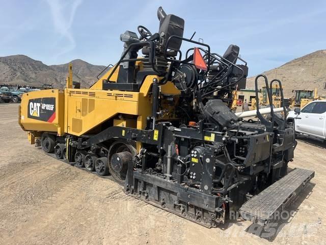 CAT AP1055F Asfalttikoneet