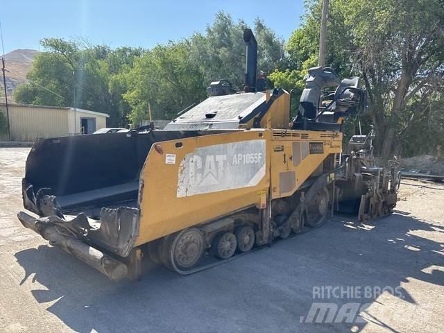 CAT AP1055F Asfalttikoneet
