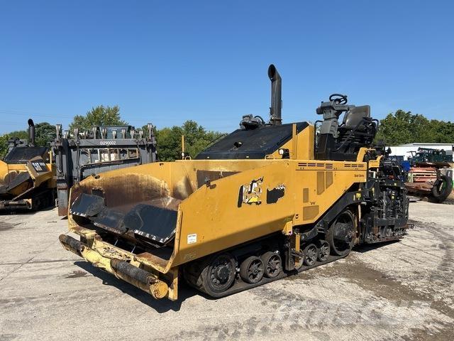 CAT AP1055F Asfalttikoneet
