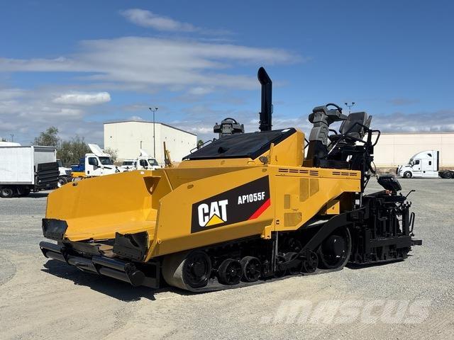 CAT AP1055F Asfalttikoneet