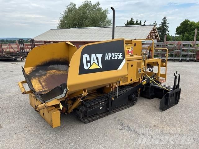 CAT AP255E Asfalttikoneet