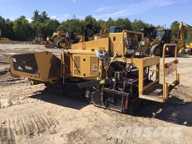 CAT AP255E Asfalttikoneet