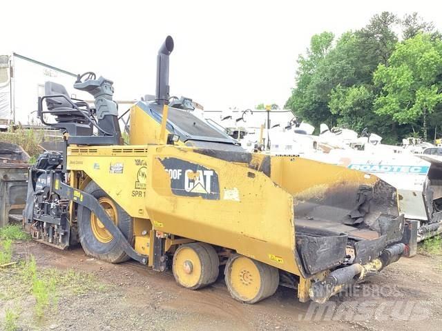 CAT AP600F Asfalttikoneet