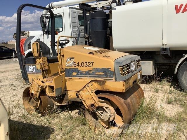 CAT CB224C Tandemjyrät